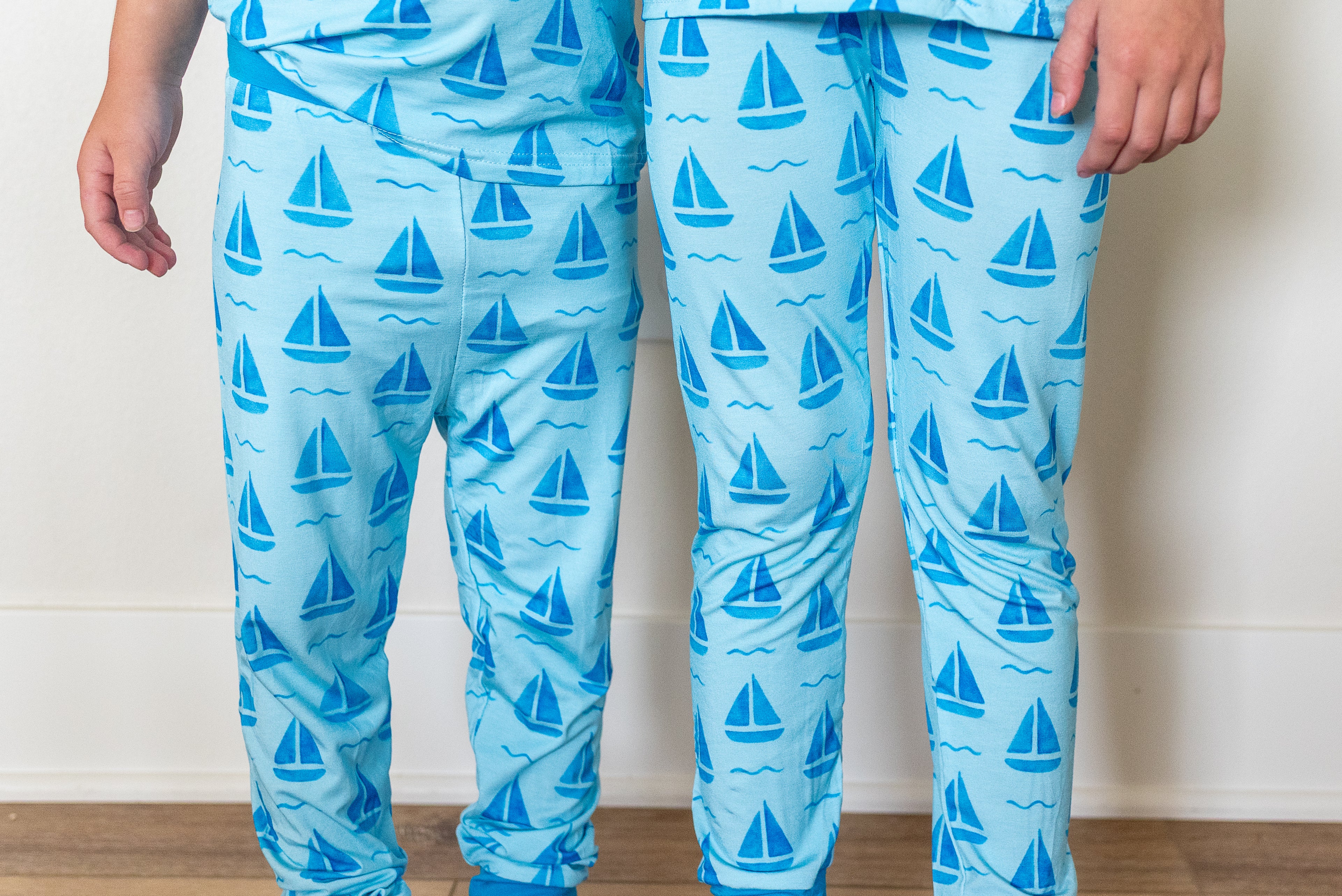 Children's Two-piece Bamboo Pajamas - Short Sleeves and Pants